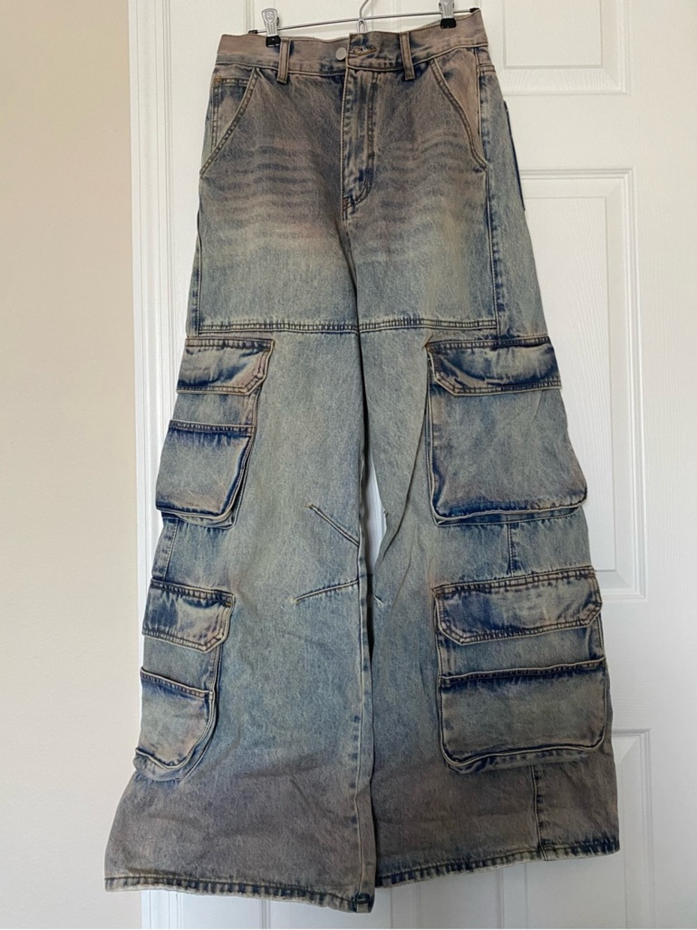 MNML Baggy Pants Size 28